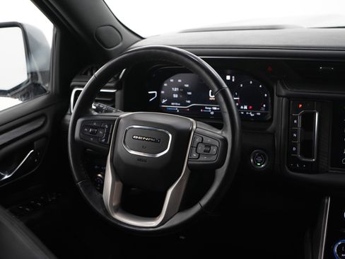Used 2022 GMC Yukon Denali AWD/4WD image 15