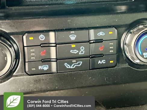 Used 2017 Ford F150 XLT w/ Equipment Group 302A Luxury AWD/4WD image 23