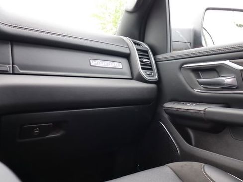 Used 2026 RAM 1500 Laramie AWD/4WD image 44