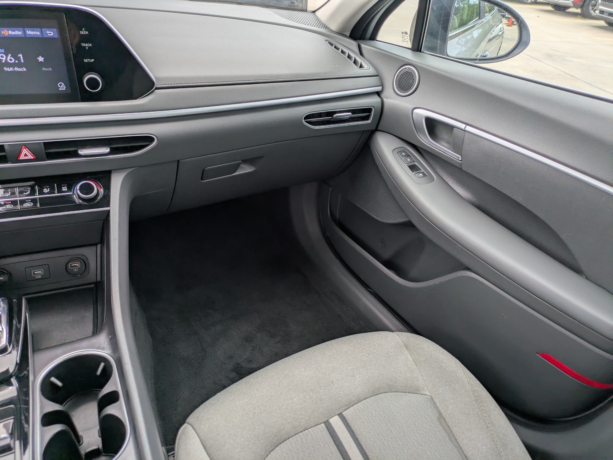 Used 2020 Hyundai Sonata SE FWD image 15