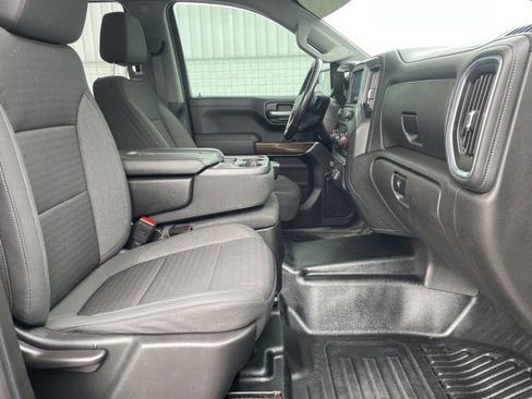 Used 2021 Chevrolet Silverado 1500 LT w/ Bed Protection Package image 16