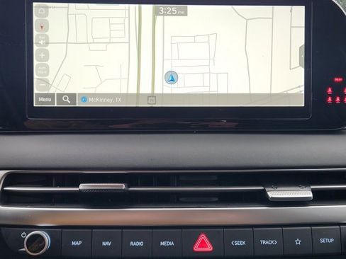 Used 2025 Hyundai Palisade Limited image 16