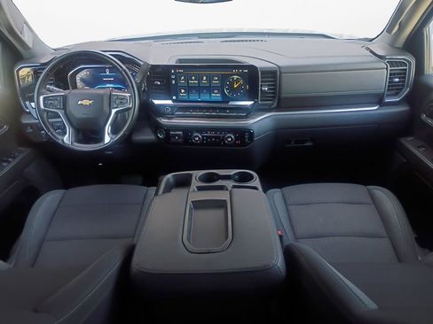 Used 2025 Chevrolet Silverado 1500 LT image 20