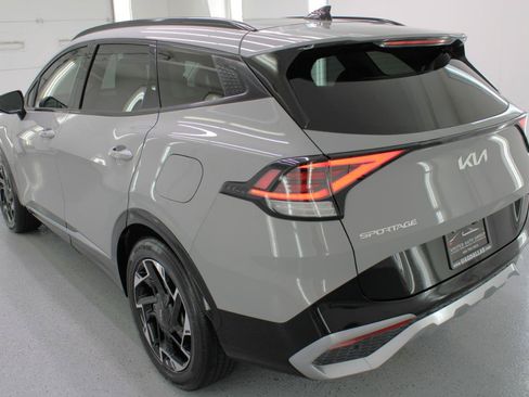 Used 2023 Kia Sportage SX FWD image 7