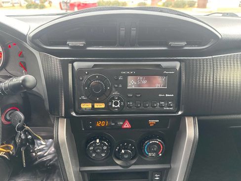 Used 2013 Scion FR-S 10 Series RWD image 24