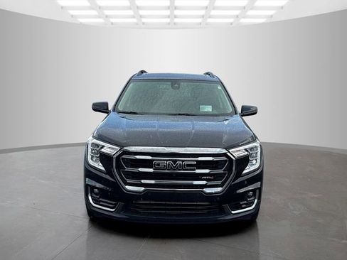 Used 2022 GMC Terrain AT4 w/ Tech Package AWD/4WD image 2