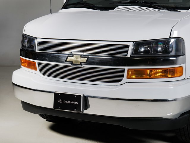Used 2022 Chevrolet Express 2500 Extended w/ Enhanced Convenience Package RWD image 21