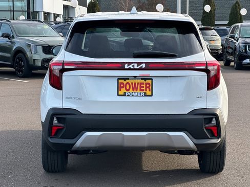New 2026 Kia Seltos LX image 6