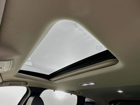 Used 2024 MAZDA CX-90 3.3 Turbo w/ Preferred Plus image 25