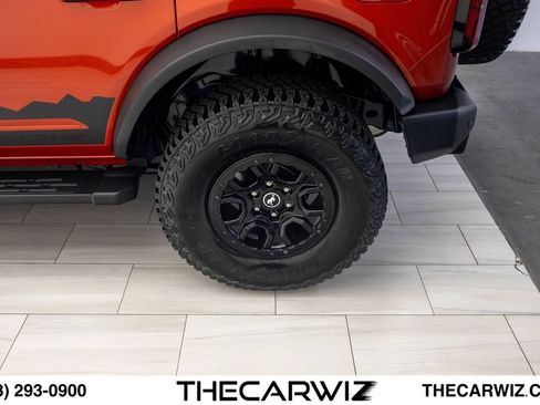 Used 2023 Ford Bronco Wildtrak AWD/4WD image 17
