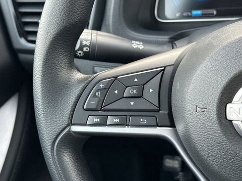 Certified 2024 Nissan Leaf S image 27