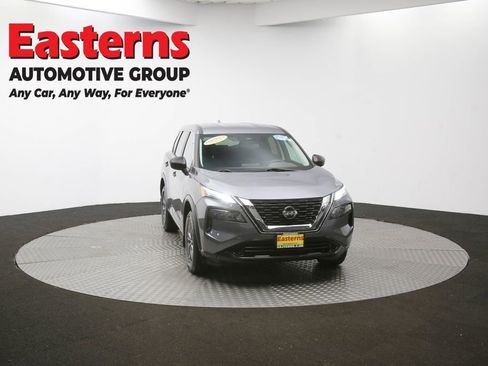 Used 2021 Nissan Rogue S image 52