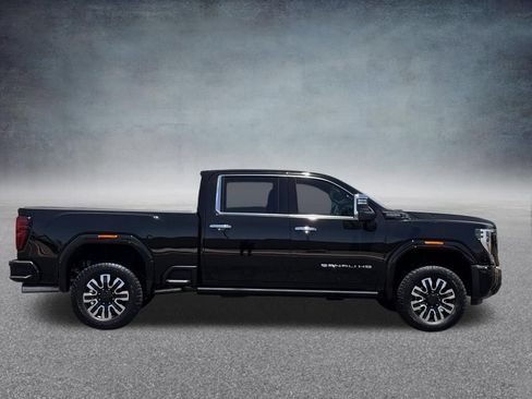 New 2026 GMC Sierra 2500 Denali Ultimate w/ Max Trailering Package AWD/4WD image 2