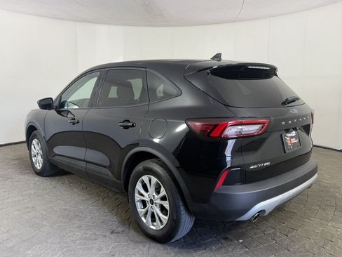 Used 2025 Ford Escape Active AWD/4WD image 5