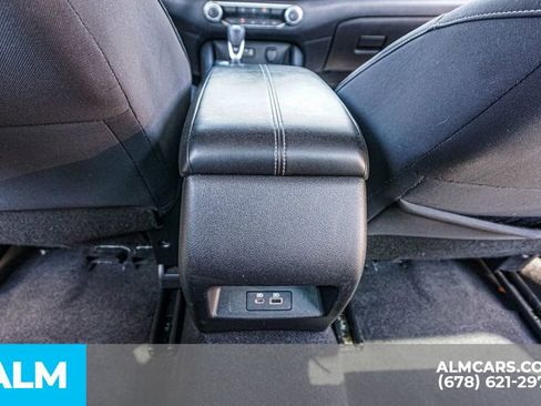 Used 2024 Nissan Altima 2.5 SV image 31