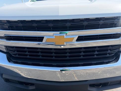 Used 2020 Chevrolet Silverado 1500 LT w/ Texas Edition AWD/4WD image 7