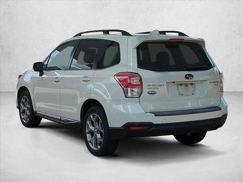 Used 2017 Subaru Forester 2.5i Touring AWD/4WD image 7