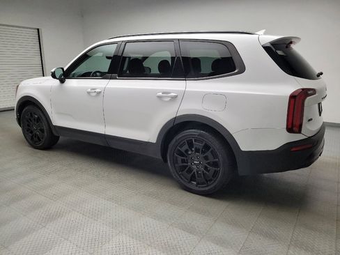 Used 2022 Kia Telluride SX w/ Nightfall Edition Package AWD/4WD image 3
