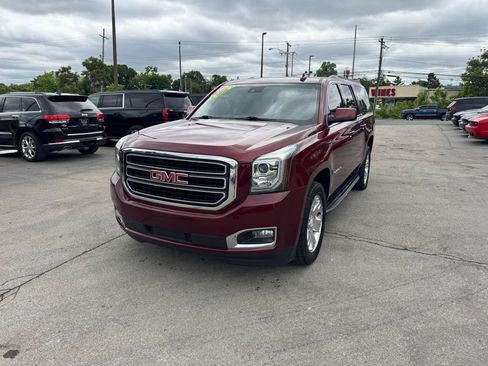 Used 2019 GMC Yukon XL SLT AWD/4WD image 7