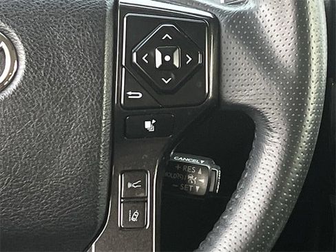 Used 2021 Toyota 4Runner TRD Off-Road Premium image 15