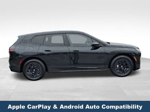 Used 2024 BMW iX xDrive50 image 9