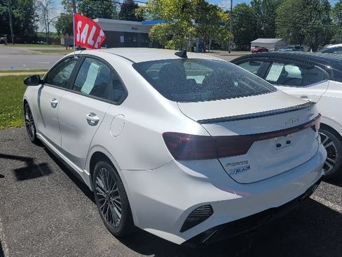 Used 2023 Kia Forte GT-Line w/ GT-Line Premium Package FWD image 7