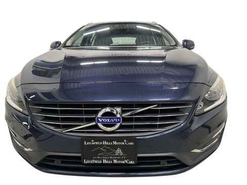 Used 2015 Volvo V60 T5 Premier AWD/4WD image 8