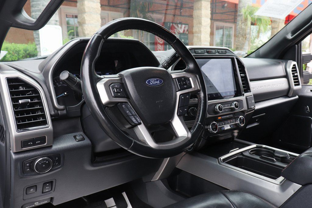 Used 2022 Ford F250 Platinum w/ FX4 Off-Road Package AWD/4WD image 22