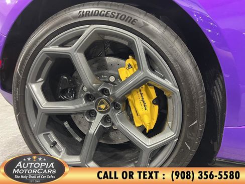 Used 2024 Lamborghini Huracan Tecnica image 50