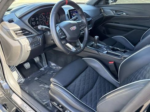 Used 2023 Cadillac CT4 V Blackwing w/ Technology Package image 10