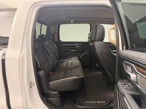 Used 2020 RAM 1500 Laramie AWD/4WD image 31