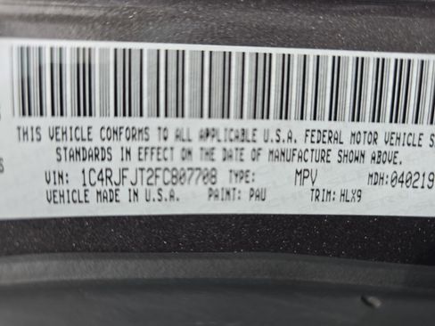 Used 2015 Jeep Grand Cherokee Summit AWD/4WD image 32