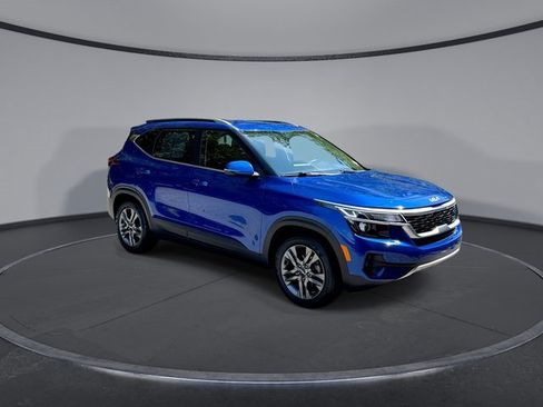 Used 2022 Kia Seltos S image 3