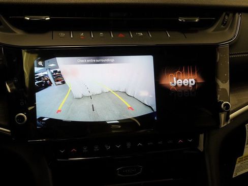 New 2026 Jeep Grand Cherokee Limited w/ Limited Altitude Package image 25