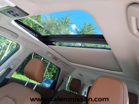 New 2026 Nissan Pathfinder Platinum AWD/4WD image 10