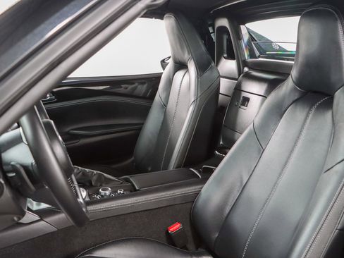 Used 2025 MAZDA MX-5 Miata RF Grand Touring image 23