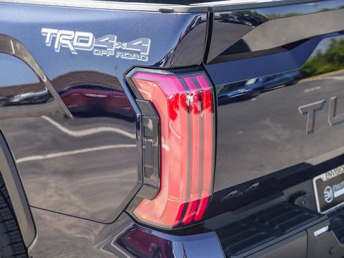 Used 2025 Toyota Tundra Limited w/ TRD Off-Road Package AWD/4WD image 11