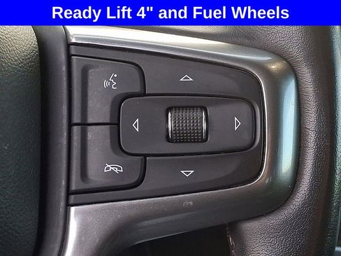 Used 2022 Chevrolet Silverado 1500 LT w/ Z71 Off-Road Package image 16