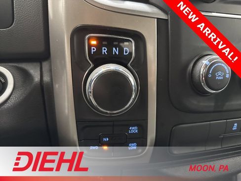Used 2017 RAM 1500 Classic SLT image 25