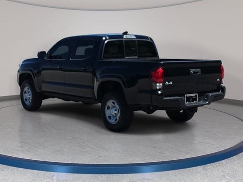Used 2023 Toyota Tacoma SR AWD/4WD image 7