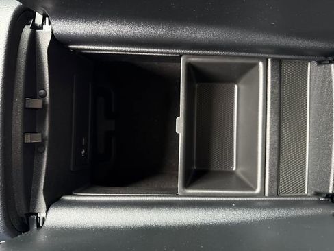 Used 2020 Mercedes-Benz GLE 450 4MATIC image 30