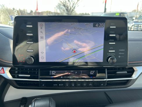 Used 2023 Toyota Sienna XSE image 20