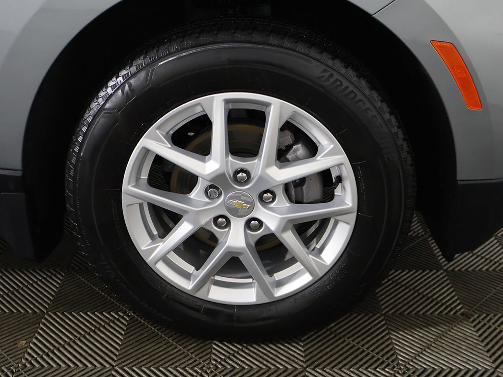 Used 2024 Chevrolet Equinox LT w/ LPO, Floor Liner Package AWD/4WD image 22
