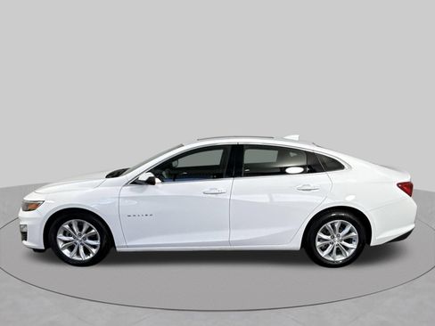 Used 2024 Chevrolet Malibu LT FWD image 29