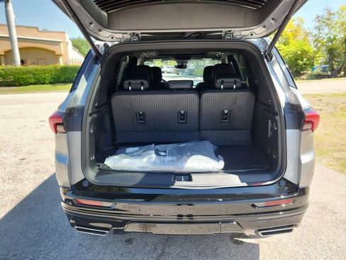 New 2026 Buick Enclave Sport Touring w/ Power Package FWD image 5