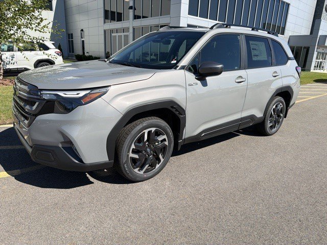 New 2026 Subaru Forester Premium AWD/4WD image 1