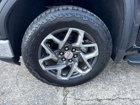 Used 2024 GMC Sierra 1500 SLT w/ SLT Premium Package image 26
