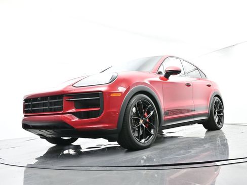 Certified 2025 Porsche Cayenne GTS image 47