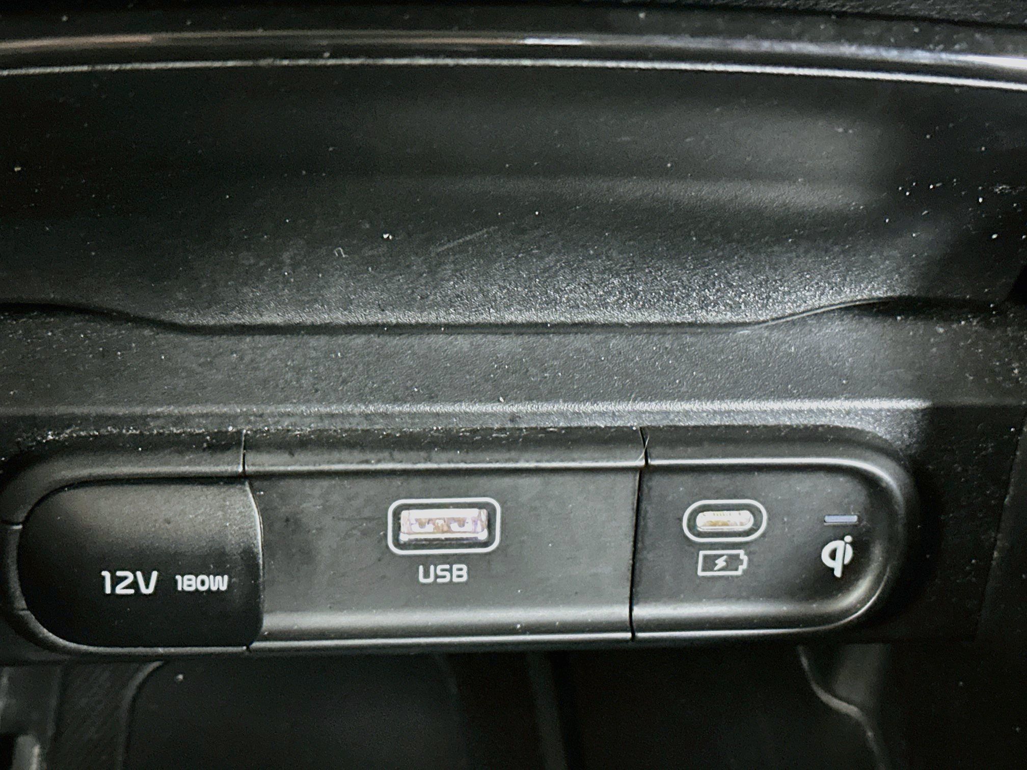 Used 2025 Kia Telluride S FWD image 26