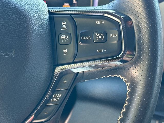 Used 2026 RAM 2500 Rebel AWD/4WD image 29